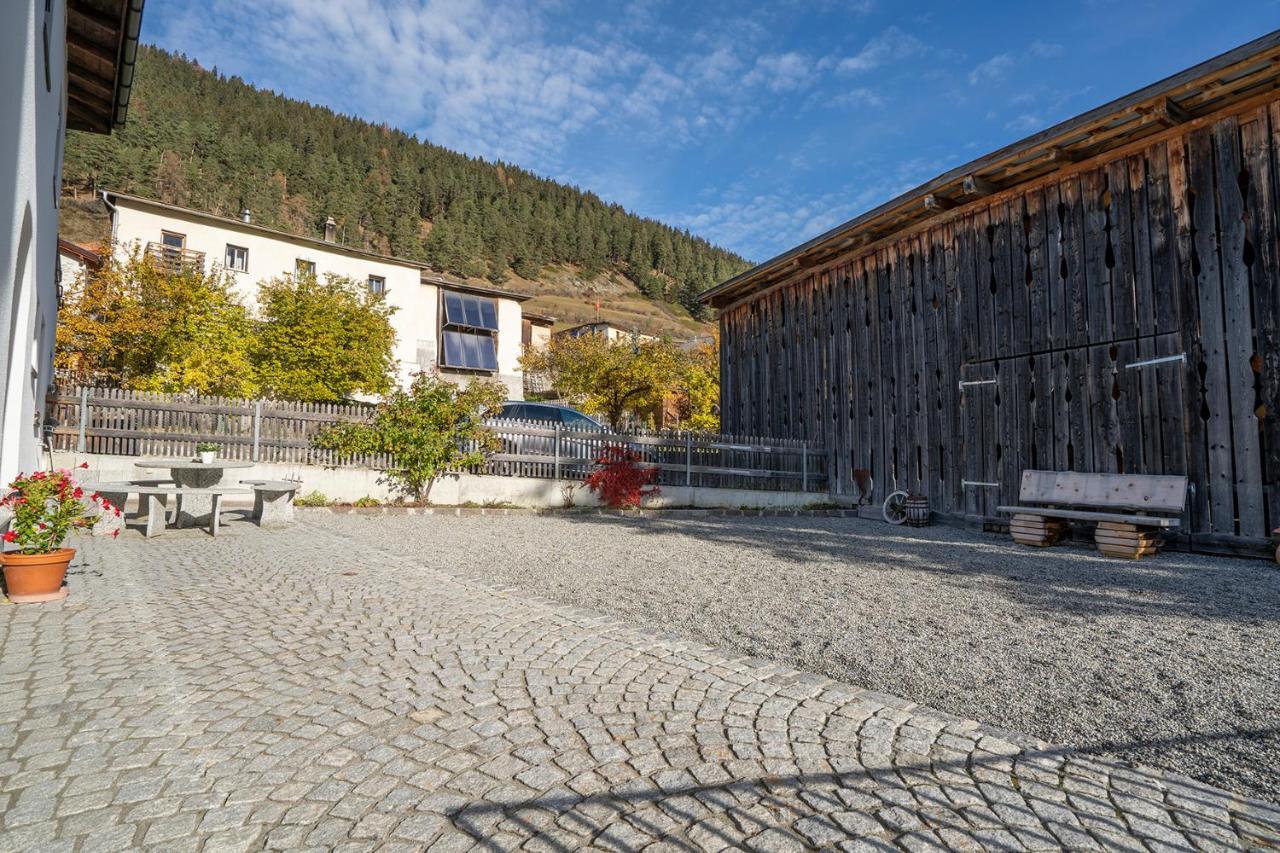 Chasa Nogler - Ferienwohnung Ramosch Exteriér fotografie